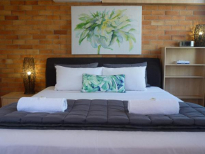 Гостиница Sunseeker Motel  Херви Бей